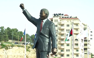 nelson mandela statue palestine south africa, palestine, nelson mandela, joburg, mayor parks tau
