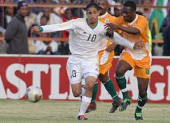 Mosimane welcomes Bafana captain's move Mosimane welcomes Bafana captain's move