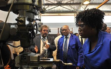 R2bn boost for FET college students