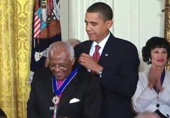 America's highest honour for Desmond Tutu 