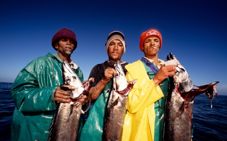 South African fishers. Image: Marine Research Unit, UCT fishers, fishermen, linefish, fish, stocks, marine 
ecology, conservation, fishing