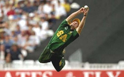 Jonty Rhodes jonty, rhodes, cricket, south, africa, proteas, kzn, natal, dolphins, standard, bank, fielder Jonty Rhodes jonty, rhodes, cricket, south, africa, proteas, kzn, natal, dolphins, standard, bank, fielder