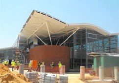 Infrastructure 'needs private sector' Infrastructure 'needs private sector'