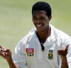 Makhaya Ntini Makhaya, Ntini, cricket, Proteas, New, Zealand, Black, Caps, wickets
