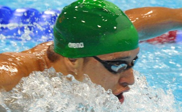 Le Clos sets world record in World Cup